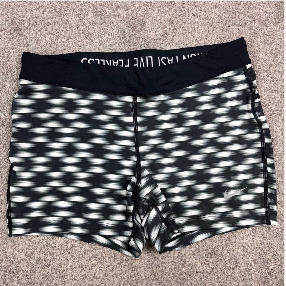 Nike Dri-Fit Black & White patterned spandex shorts size M
